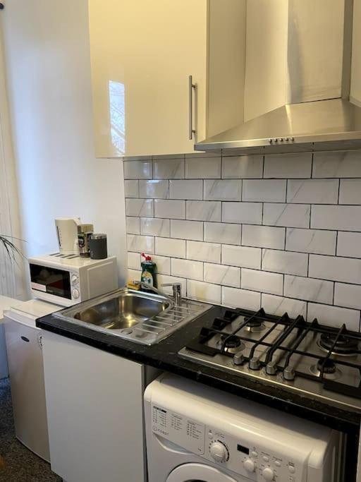 Nice Flat In Heart Of Londra Dış mekan fotoğraf