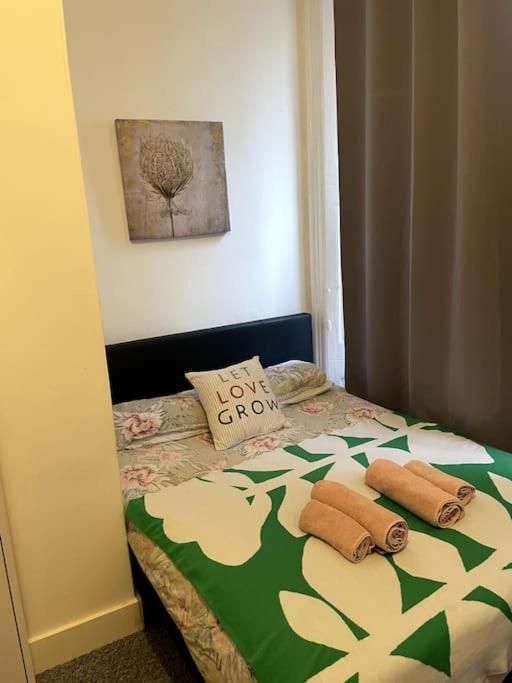 Nice Flat In Heart Of Londra Dış mekan fotoğraf